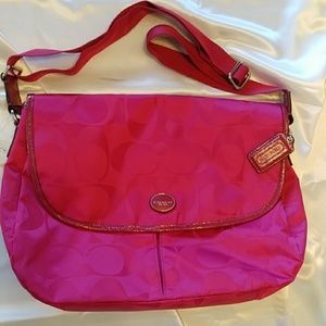 NWT Coach Pinkberry Nylon Messenger